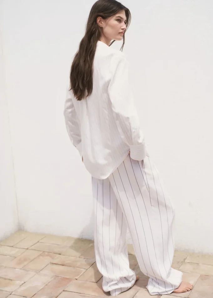 Chemise rayée semi-transparente
