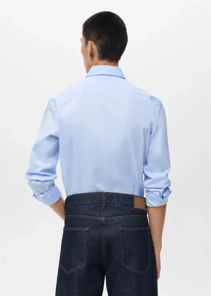 Chemise slim 100 % coton Chemise slim 100 % coton