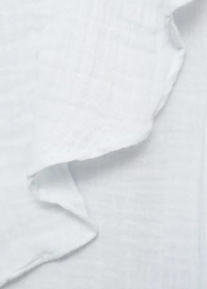 Chemise à volants froissés