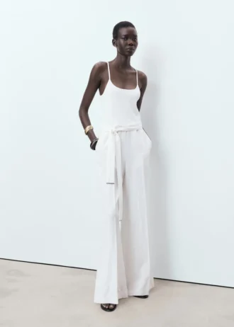Combinaison avec ceinture
