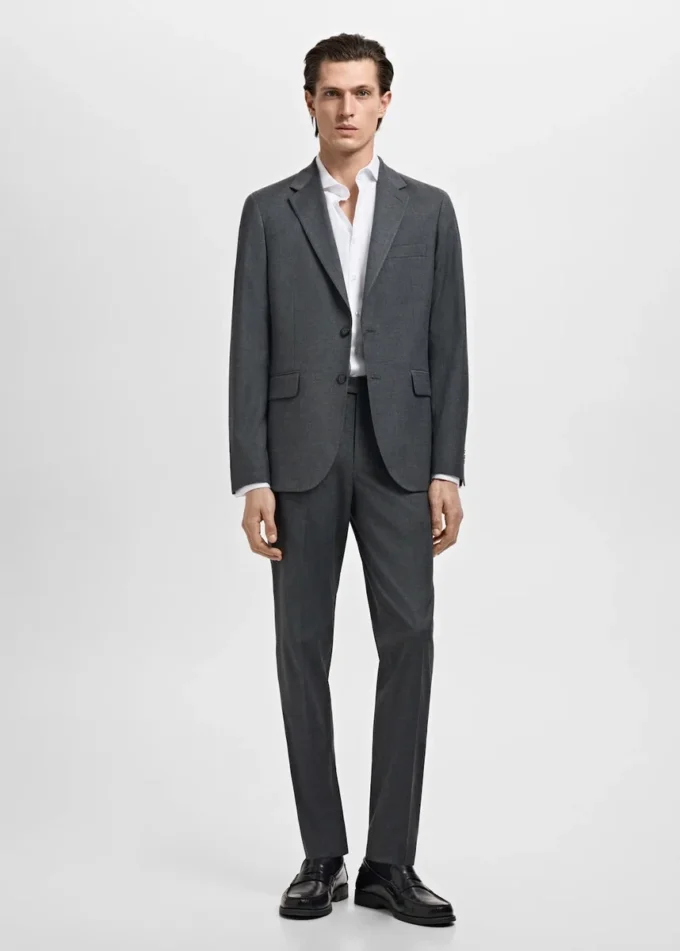 Costume slim en twill avec boutons de manchette Costume slim en twill avec boutons de manchette