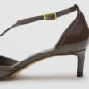 Escarpins à talons bobines en cuir verni