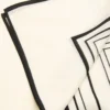 Foulard 100 % laine à imprimé géométrique