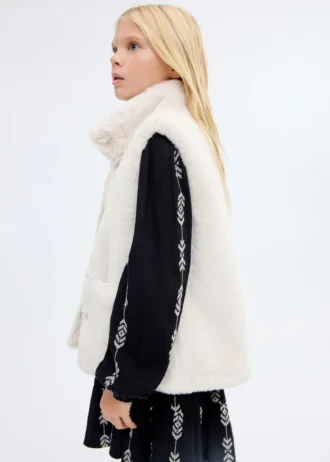 Gilet cape effet fourrure