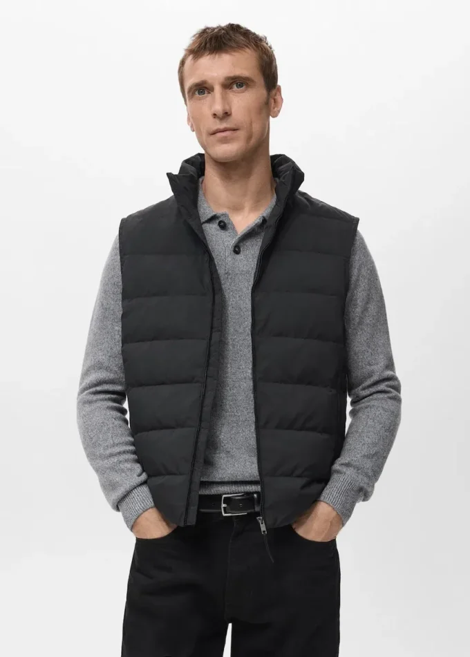 Gilet matelassé avec rembourrage en duvet et plumes