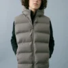 Gilet matelassé à capuche