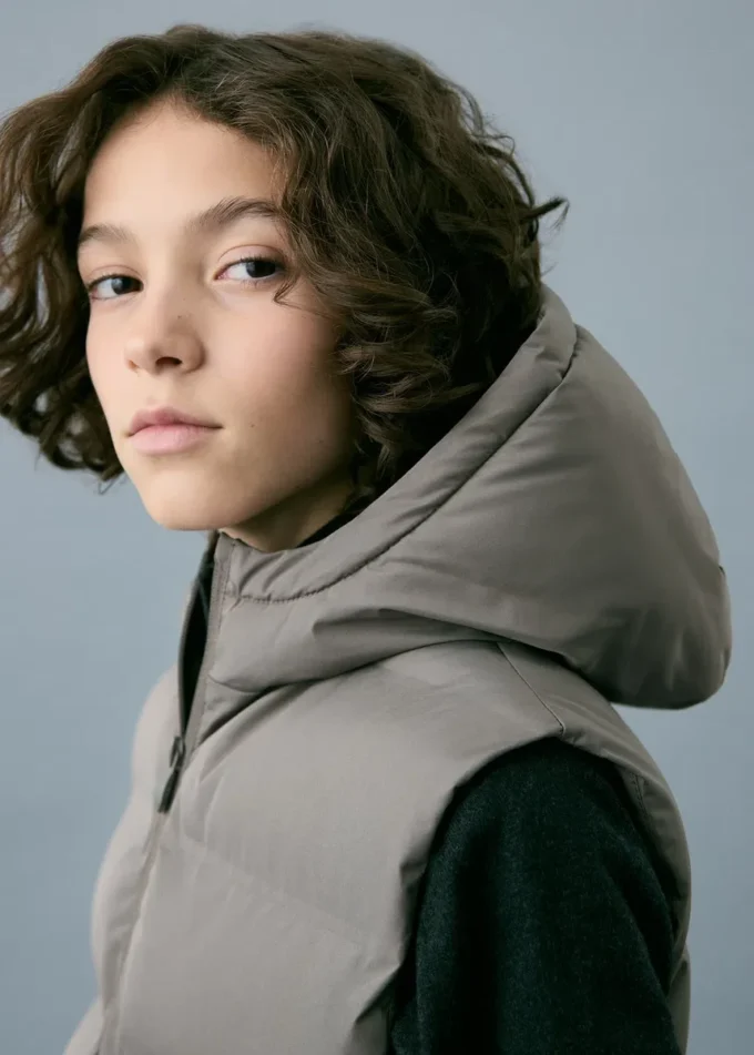Gilet matelassé à capuche