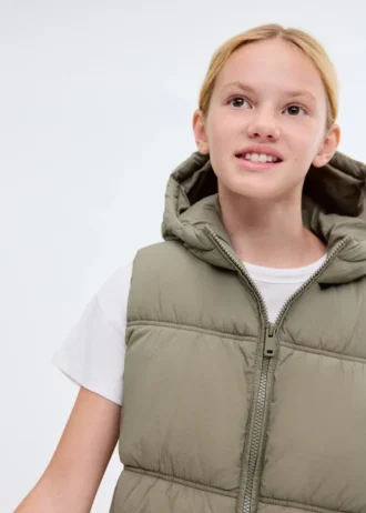 Gilet matelassé à capuche