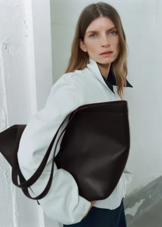 Grand sac à bandoulière en cuir Grand sac à bandoulière en cuir