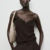 Haut à bretelles en dentelle