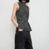Haut à col roulé avec ceinture