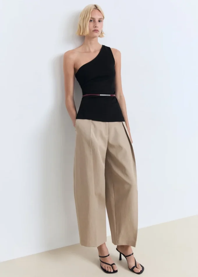 Haut drapé asymétrique