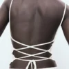 Haut en crochet dos nu