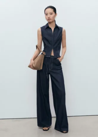 Haut en denim avec coutures contrastées
