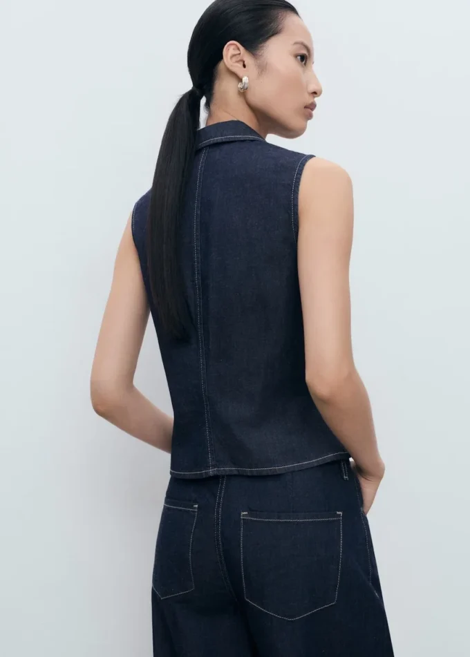 Haut en denim avec coutures contrastées