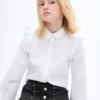 Jean droit avec clous Jean droit avec clous