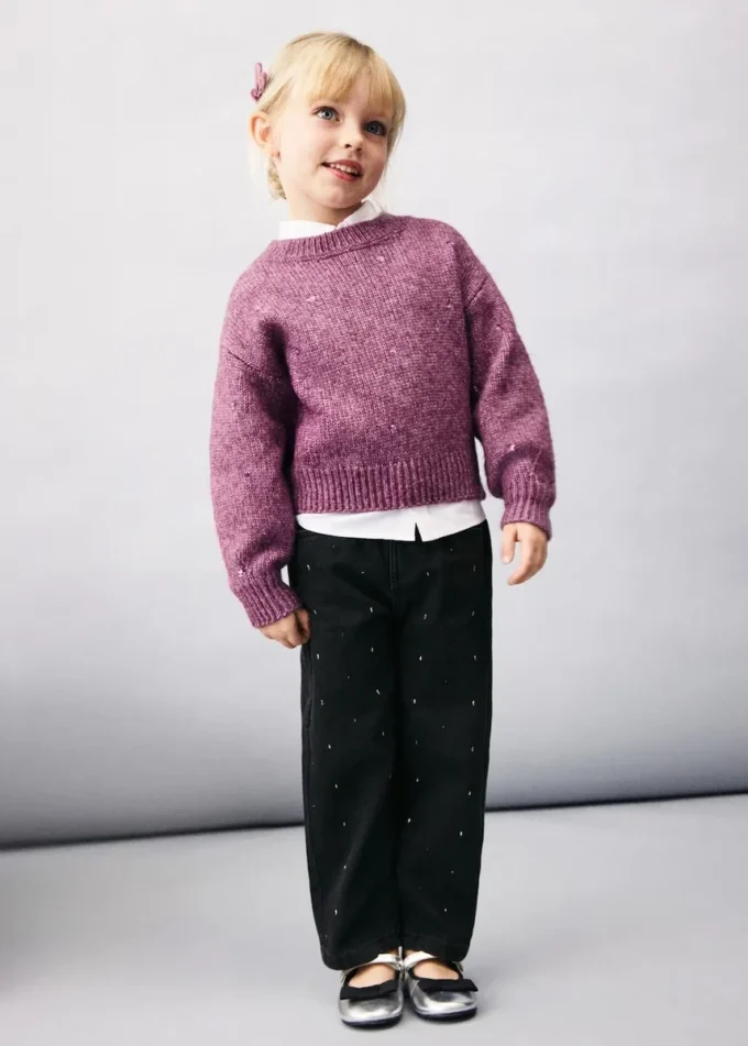 Jean droit avec détails en strass