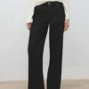Jean droit taille basse Jean droit taille basse