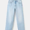 Jean droit taille moyenne Jean droit taille moyenne