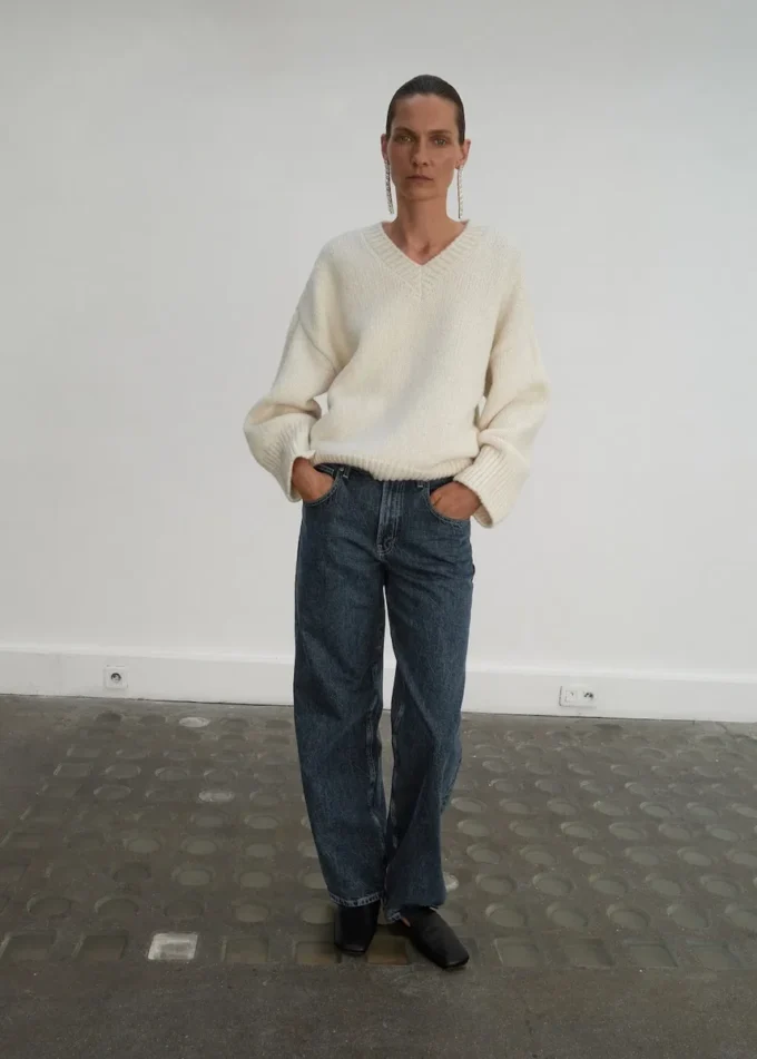 Jean droit taille moyenne Jean droit taille moyenne