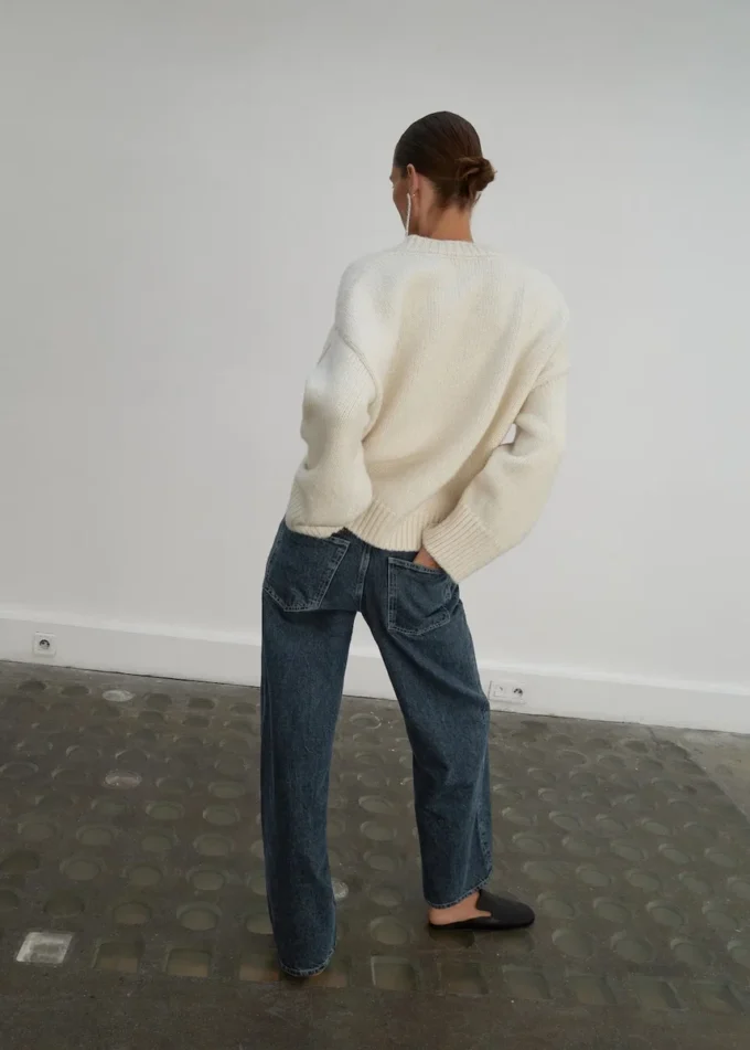 Jean droit taille moyenne Jean droit taille moyenne