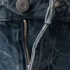 Jean droit taille moyenne Jean droit taille moyenne