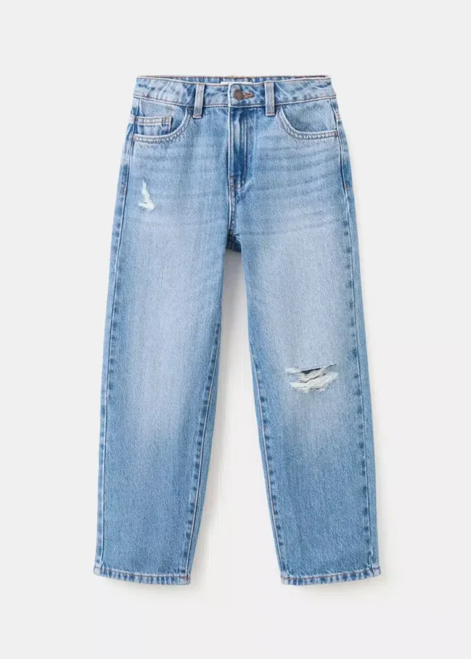 Jean droit taille moyenne Jean droit taille moyenne