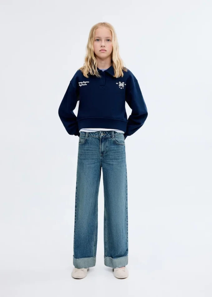 Jean à jambes larges avec ourlet retroussé