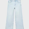 Jean à jambes larges avec ourlet retroussé Jean à jambes larges avec ourlet retroussé