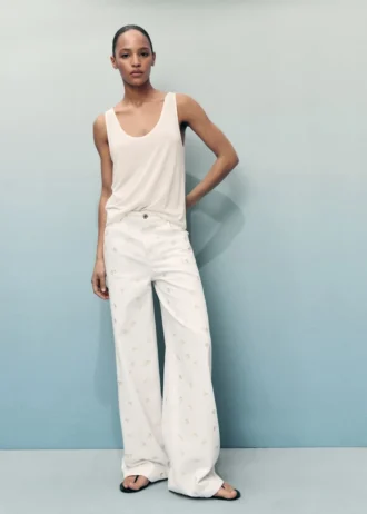Jean à jambes larges brodé de fleurs
