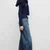 Jean à jambes larges et clous Jean à jambes larges et clous