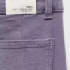 Jean à jambes larges et ourlet effiloché