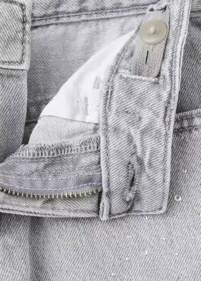 Jean à jambes larges et strass