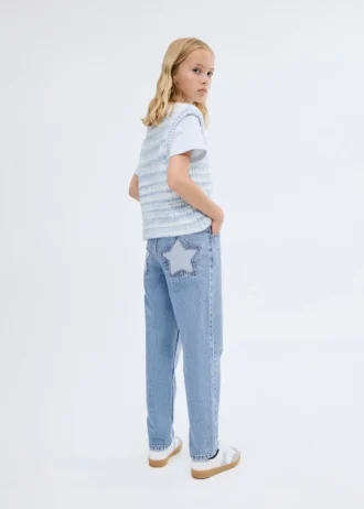 Jean mom fit à déchirures décoratives Jean mom fit à déchirures décoratives