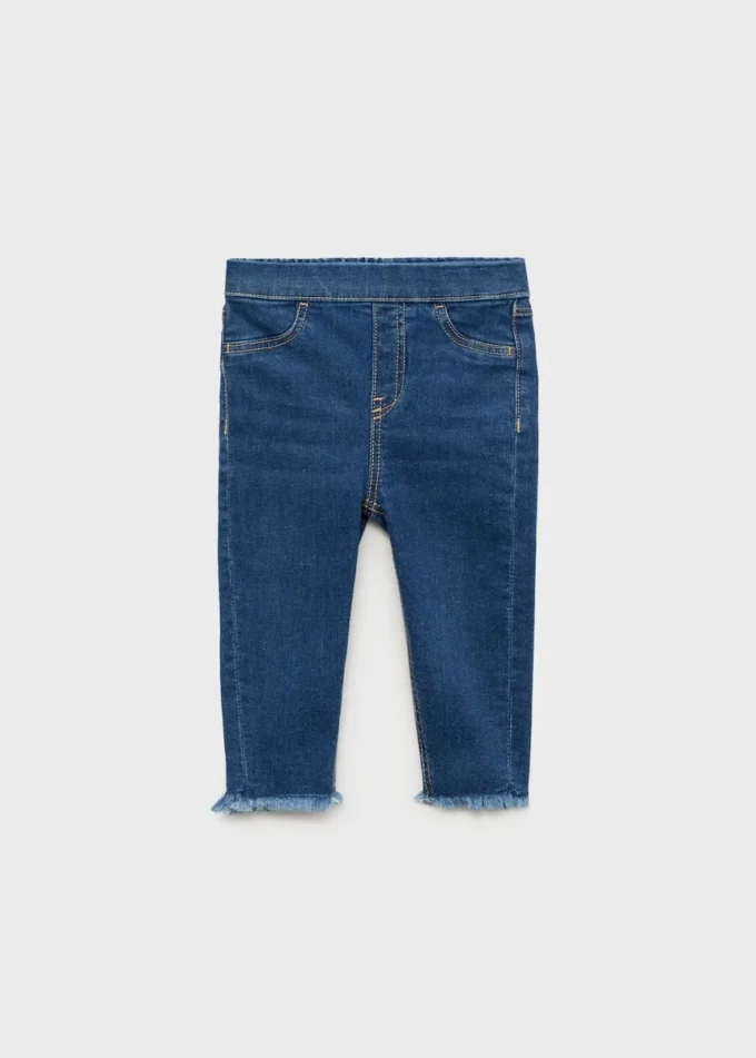 Jean skinny à ourlet effiloché Jean skinny à ourlet effiloché