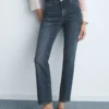 Jean slim taille moyenne Jean slim taille moyenne