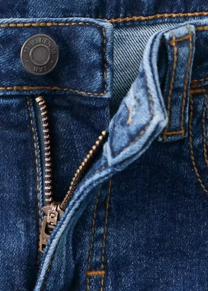 Jean slim taille moyenne Jean slim taille moyenne