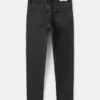 Jean slim taille moyenne Jean slim taille moyenne