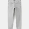 Jean slim taille moyenne Jean slim taille moyenne