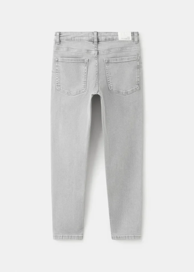 Jean slim taille moyenne Jean slim taille moyenne