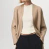 Long manteau en maille