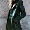 Long manteau en simili cuir