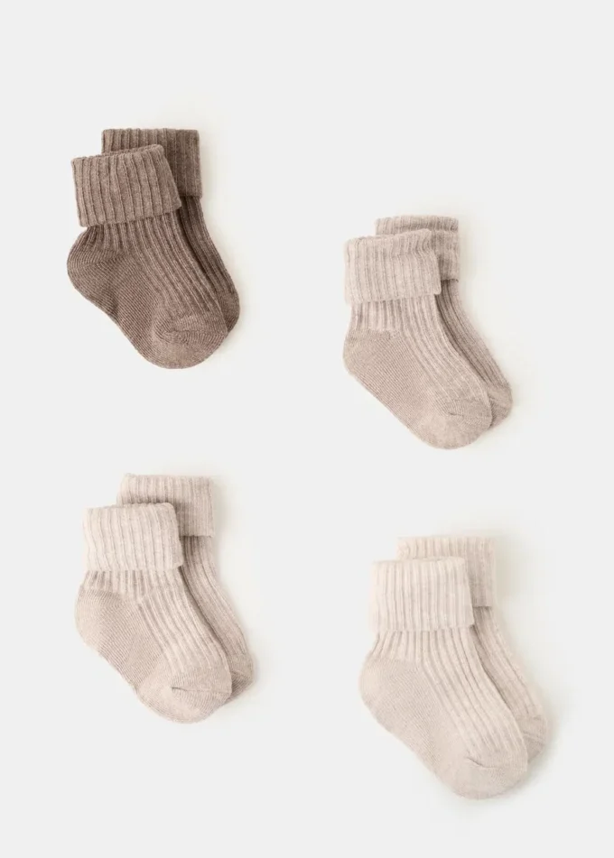 Lot de 4 chaussettes côtelées