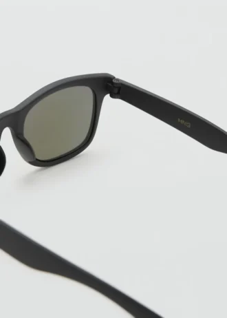 Lunettes de soleil carrées Lunettes de soleil carrées