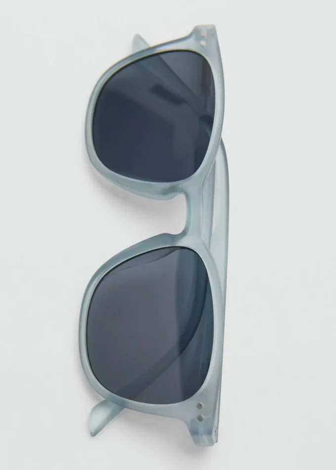 Lunettes de soleil à monture en résine