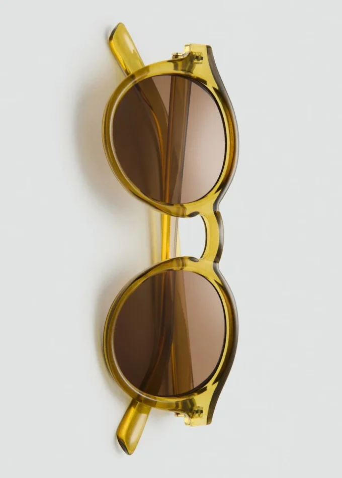 Lunettes de soleil à monture semi-transparente