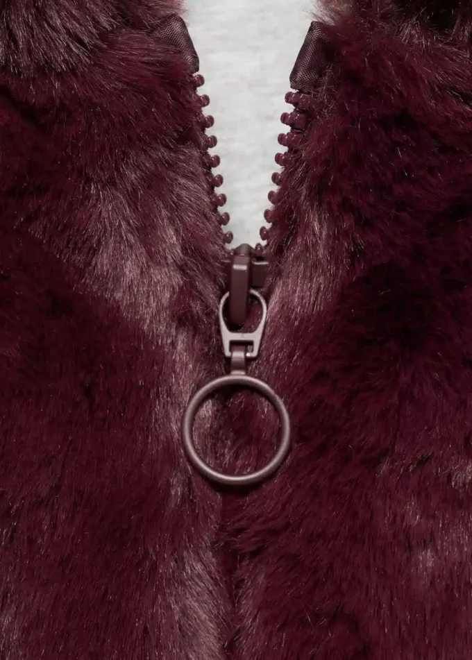 Manteau à capuche effet fourrure