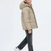 Manteau à capuche et poches Manteau à capuche et poches