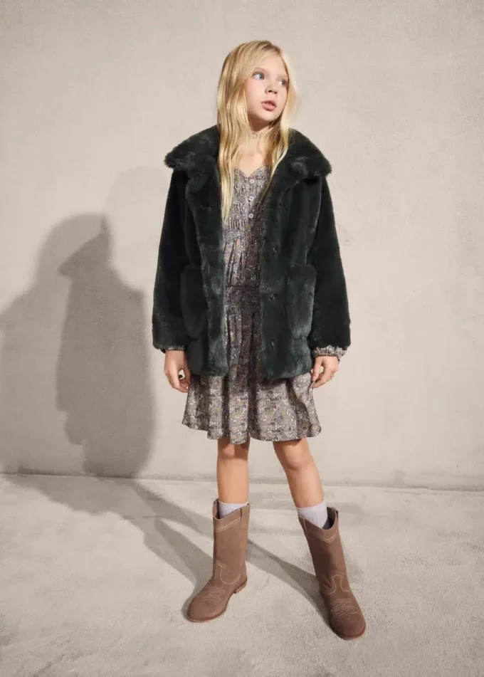 Manteau en fausse fourrure