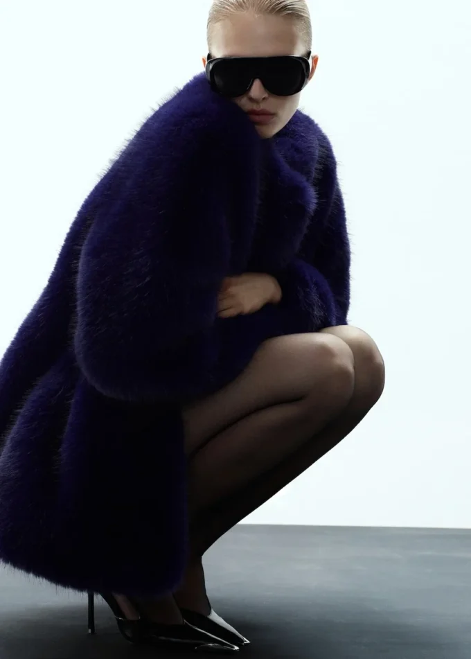 Manteau en fausse fourrure